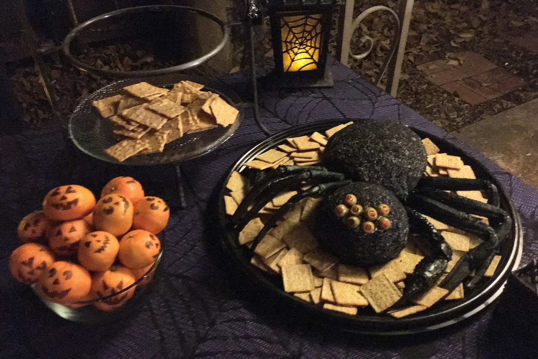 Mandarin Jack'O Lanterns and the Gargantula Cheese Ball